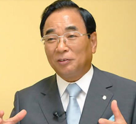 正垣康彦